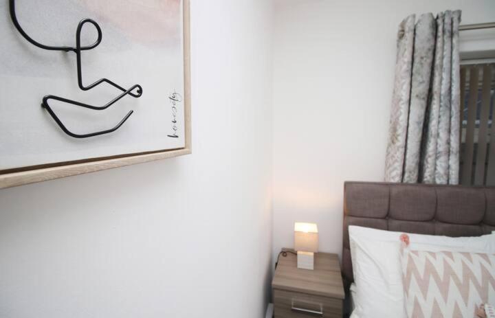 City Centre, Parking, Smart Tv'S In All Rooms Swansea Exteriér fotografie